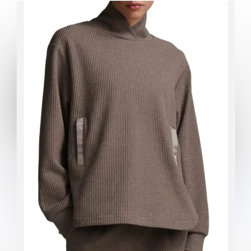 Varley Ellington Rib Sweater in Mink Marl - Medium
